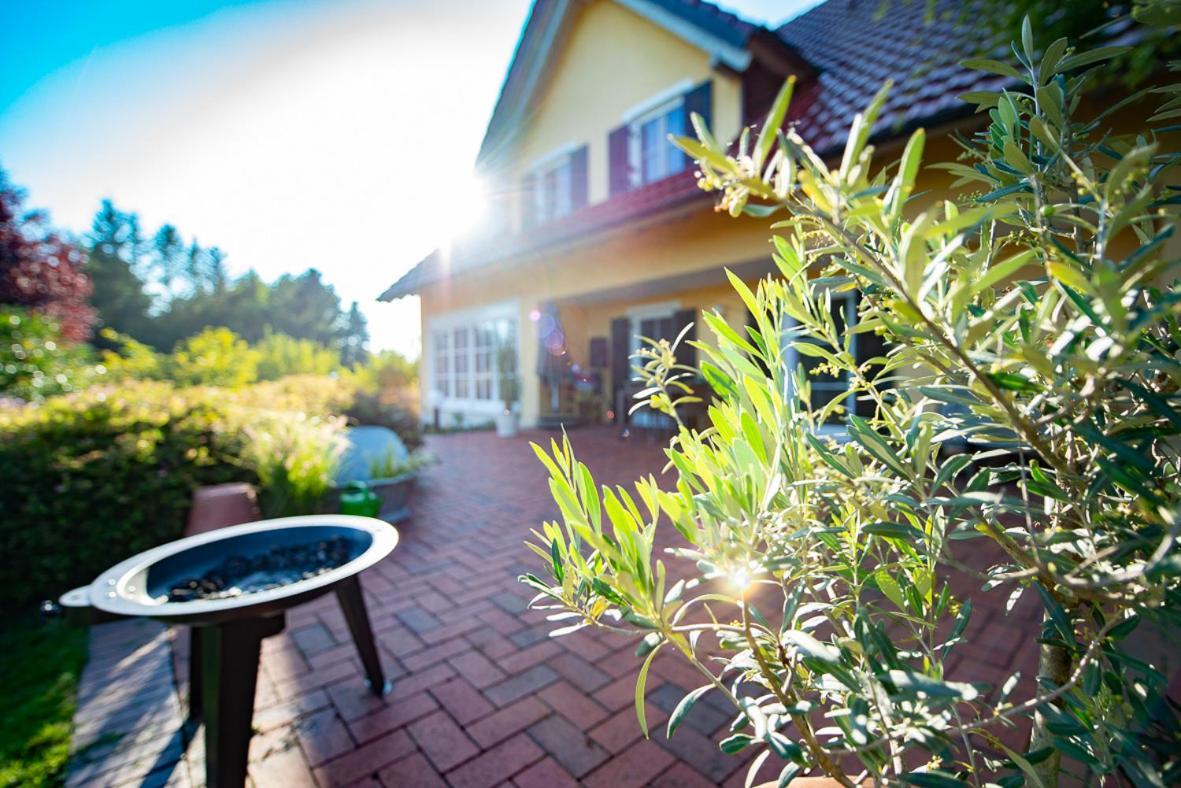 Einzigartige Naturoase Im Sueden Von Ingolstadt Brautlach エクステリア 写真